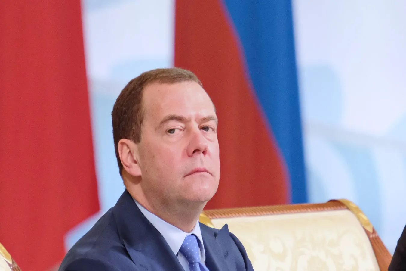 Dmitrij Miedwiediew stawia ultimatum Ukraińcom. "Życie albo śmierć"