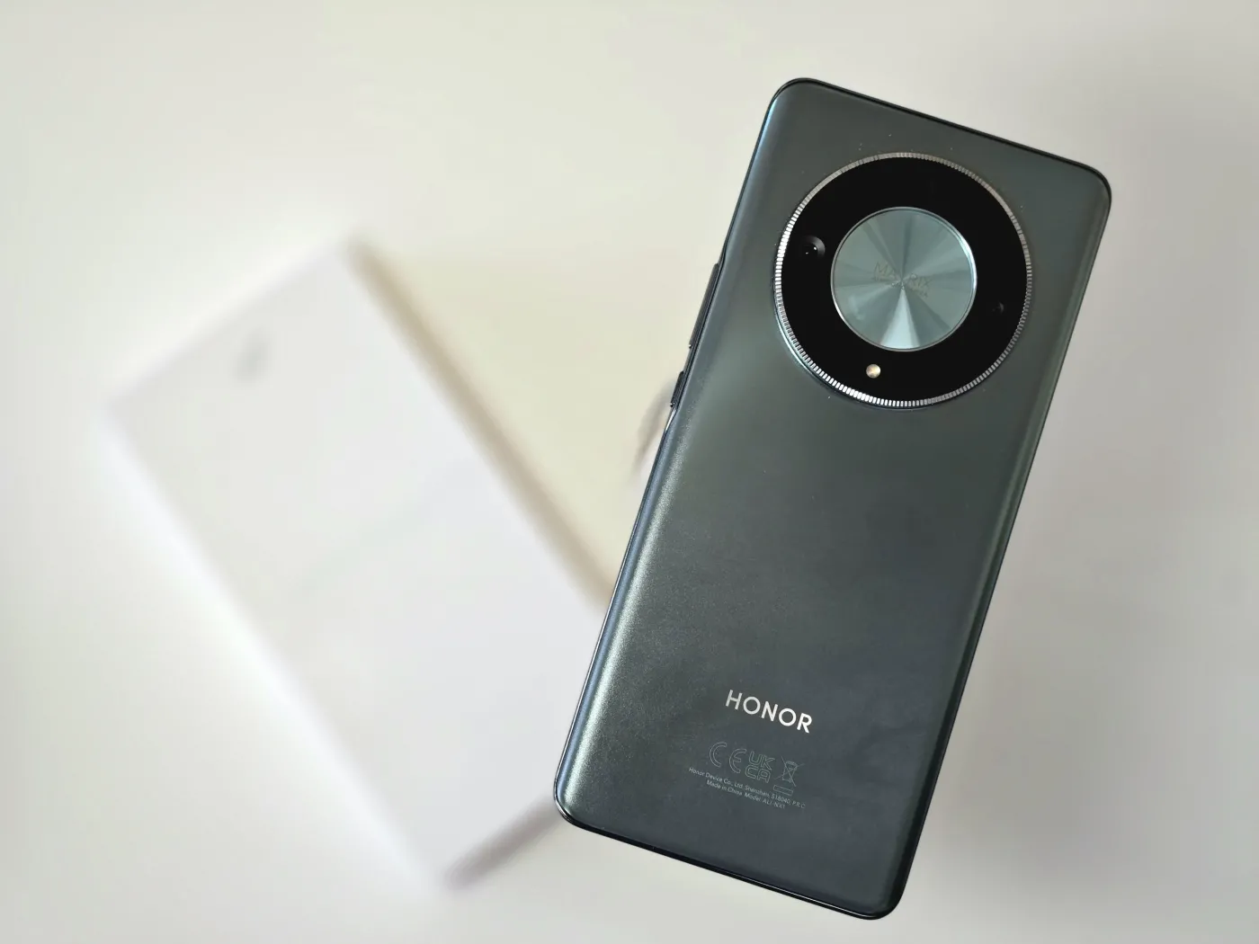 honor-magic6-lite-38073587.jpg