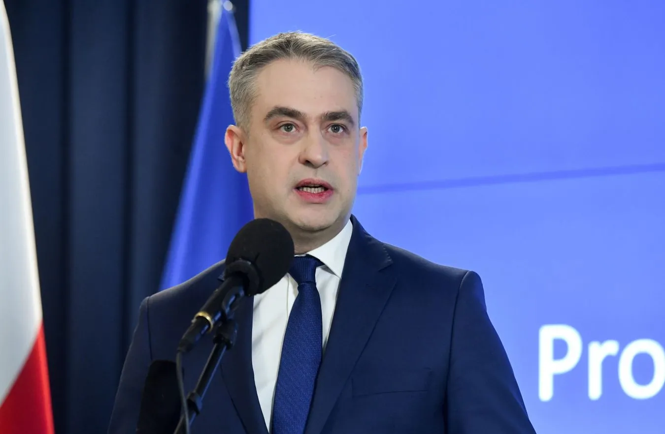 Rząd zawiesza program "laptop dla ucznia". "Mogło dojść do sytuacji korupcyjnych"