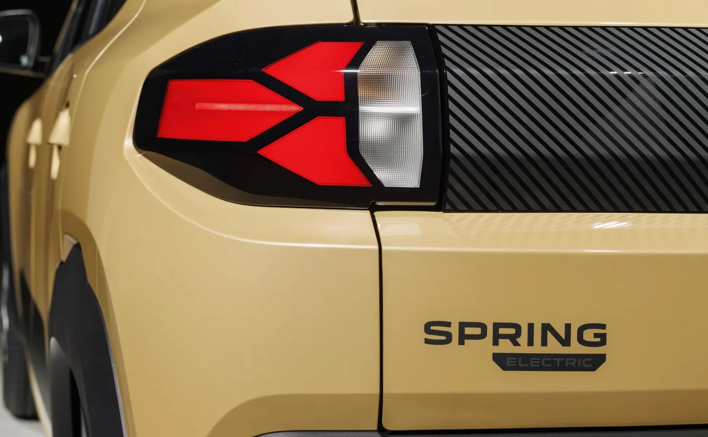 nowa-dacia-spring-38099068.jpg