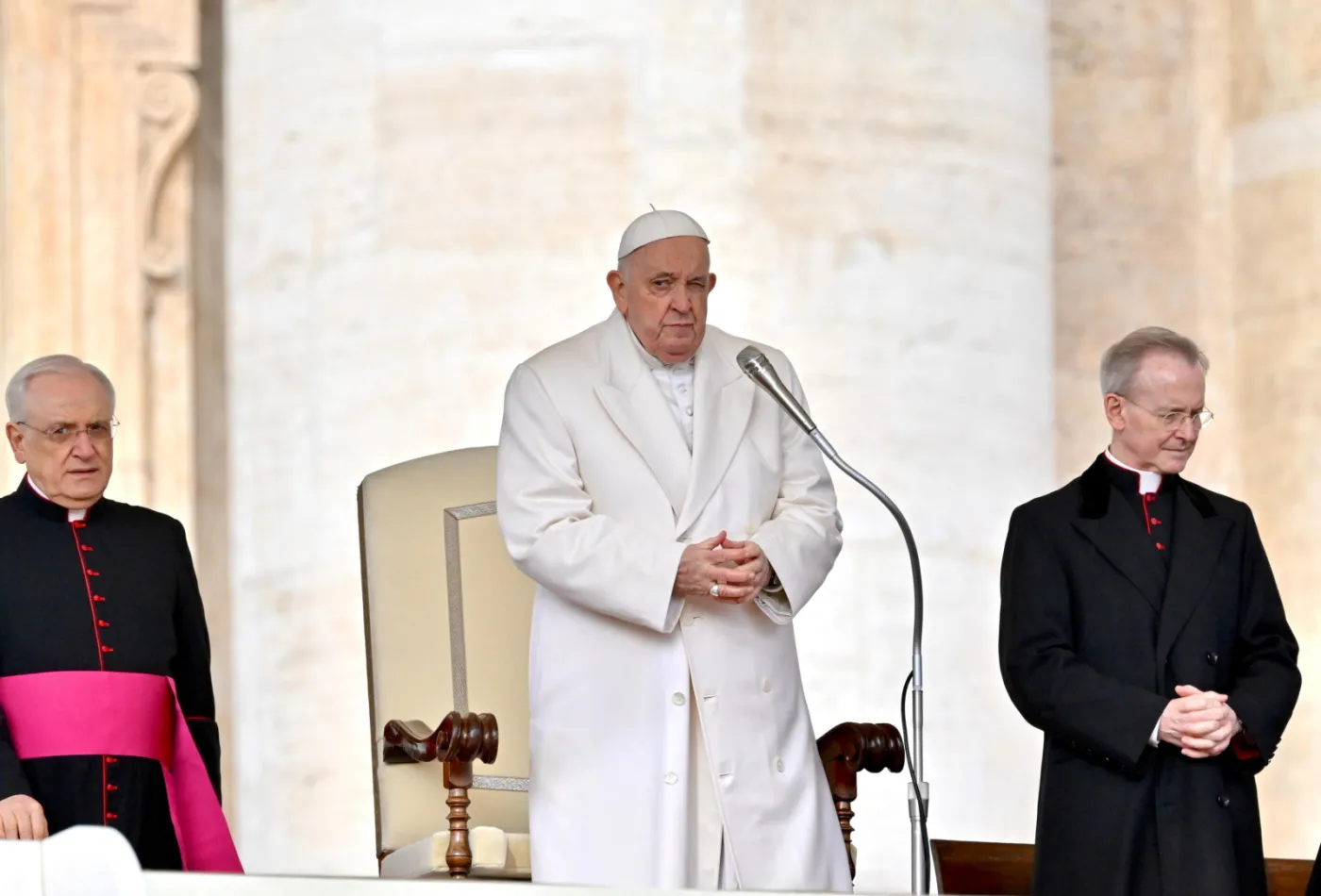 papiez-franciszek-38123863.jpg
