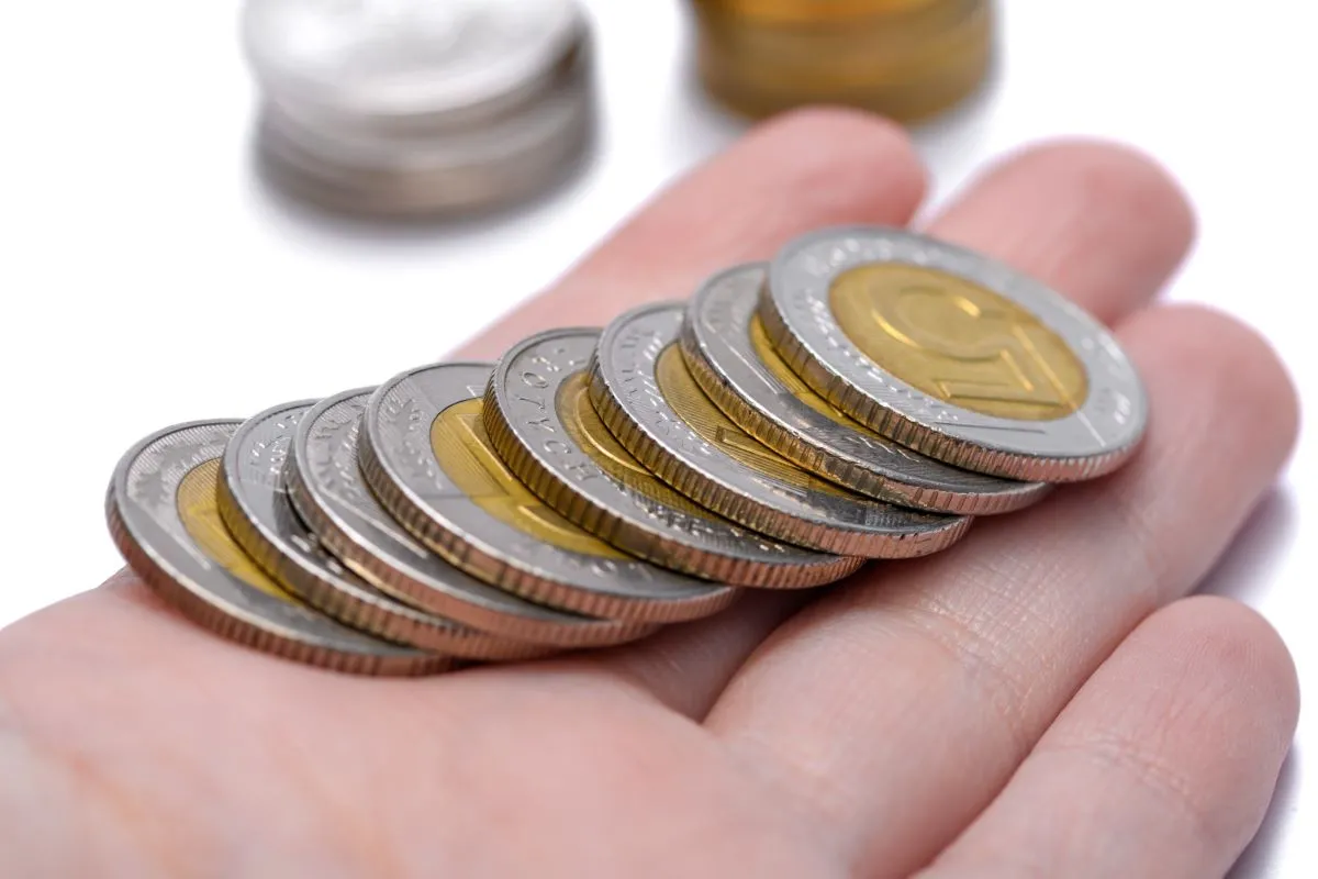 Zasiłek rodzinny zostanie podniesiony? Najpóźniej do 15 sierpnia? Tak wynika z ustawy o świadczeniach rodzinnych