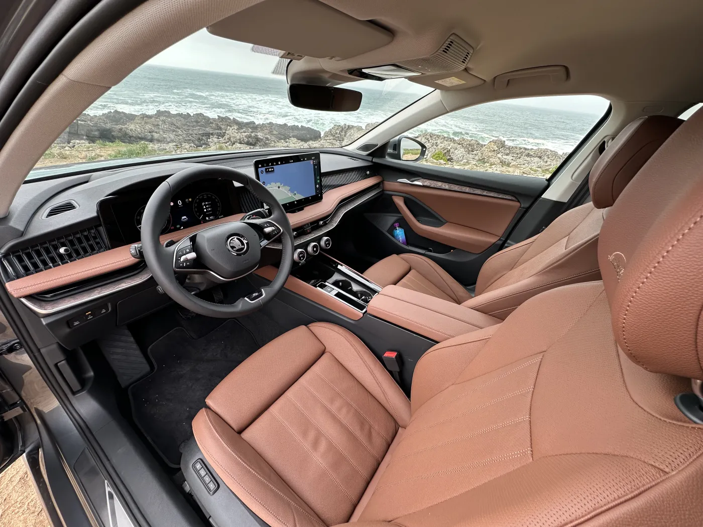 nowa-skoda-superb-38176163.jpg