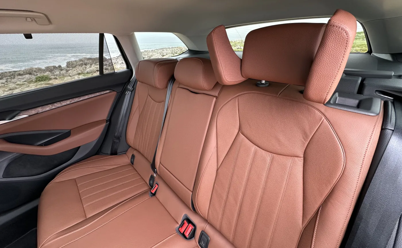 nowa-skoda-superb-38176199.jpg