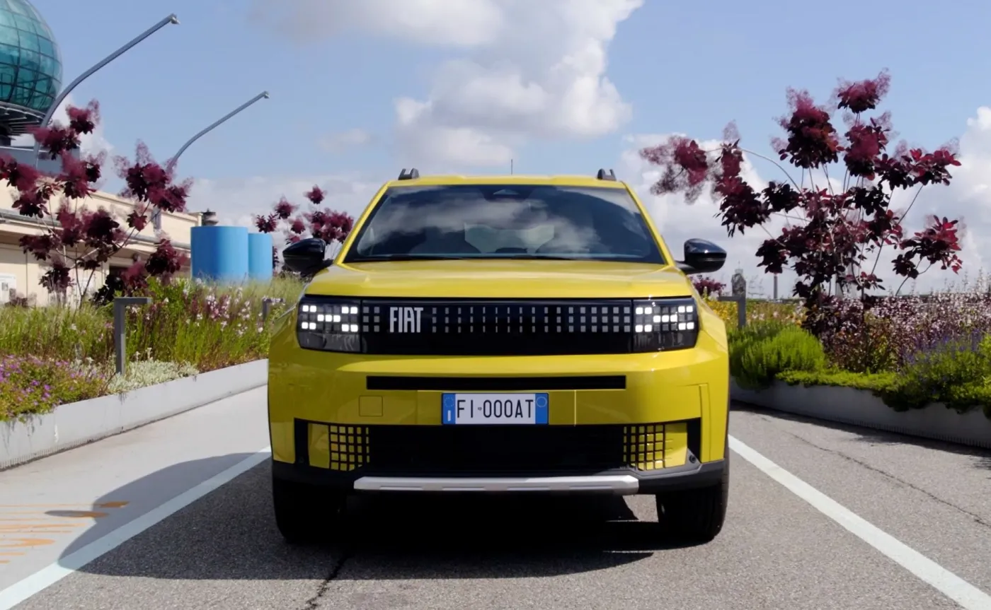 fiat-grande-panda-38218687.jpg
