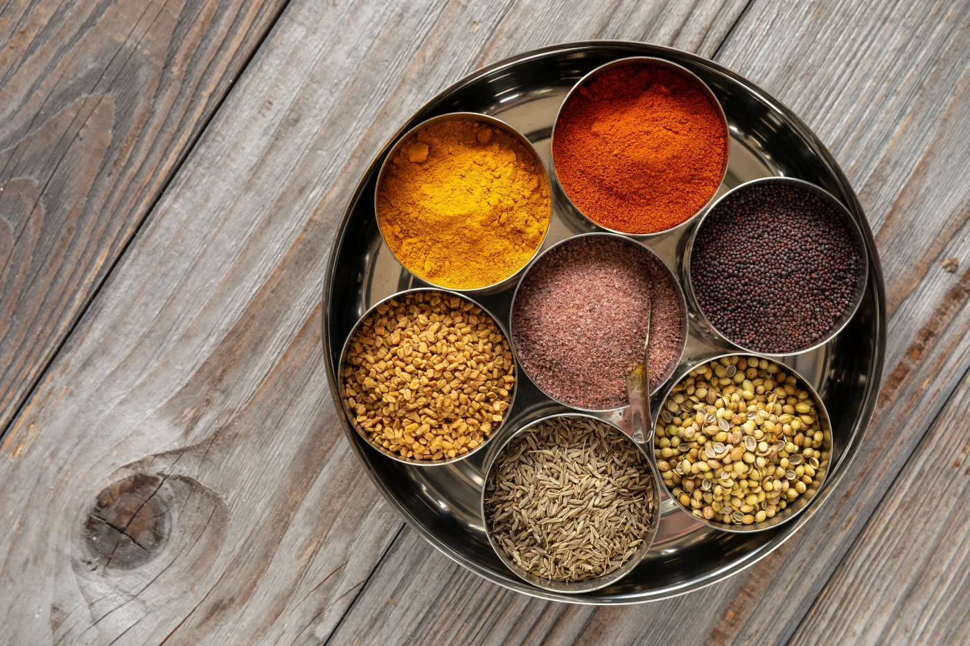 Tuńczyk, król prostoty i intensywnego smaku