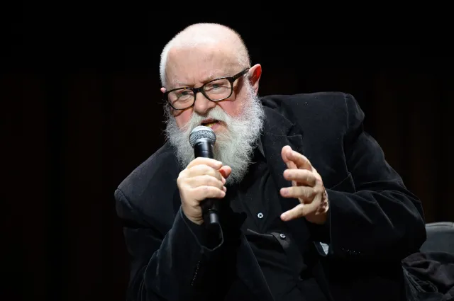 Prof. Bralczyk: Sformułowania typu "osoba zwierzęca" będą mnie raziły jeszcze przez dłuższy czas