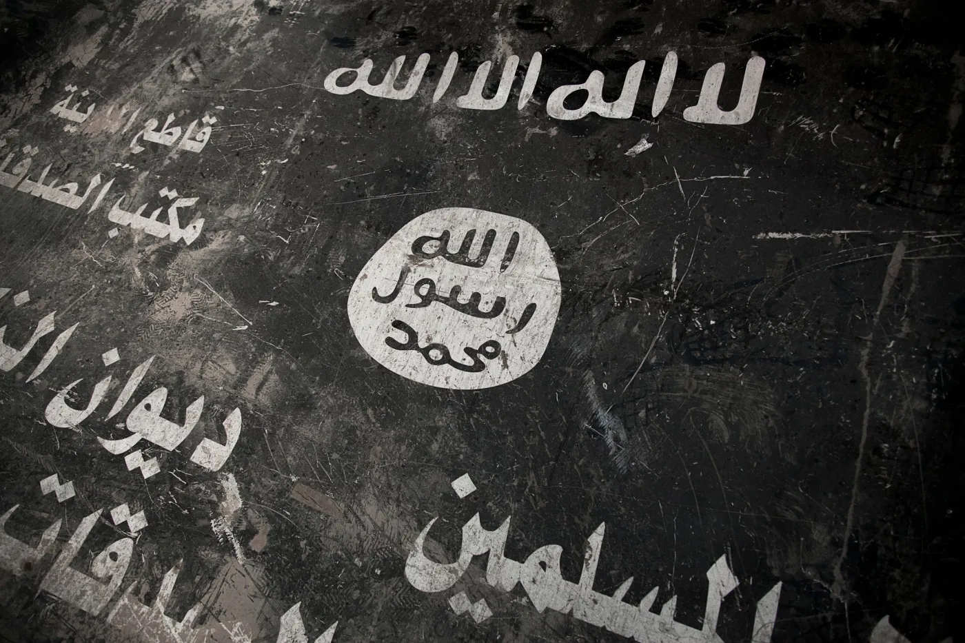 ISIS werbuje europejskich nastolatków. "Kto myślałby o nich jak o terrorystach"