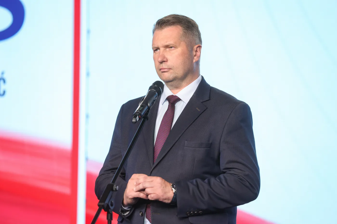 Czarnek ironicznie o decyzji Tuska: Czy był niepoczytalny w chwili podpisywania czy co?