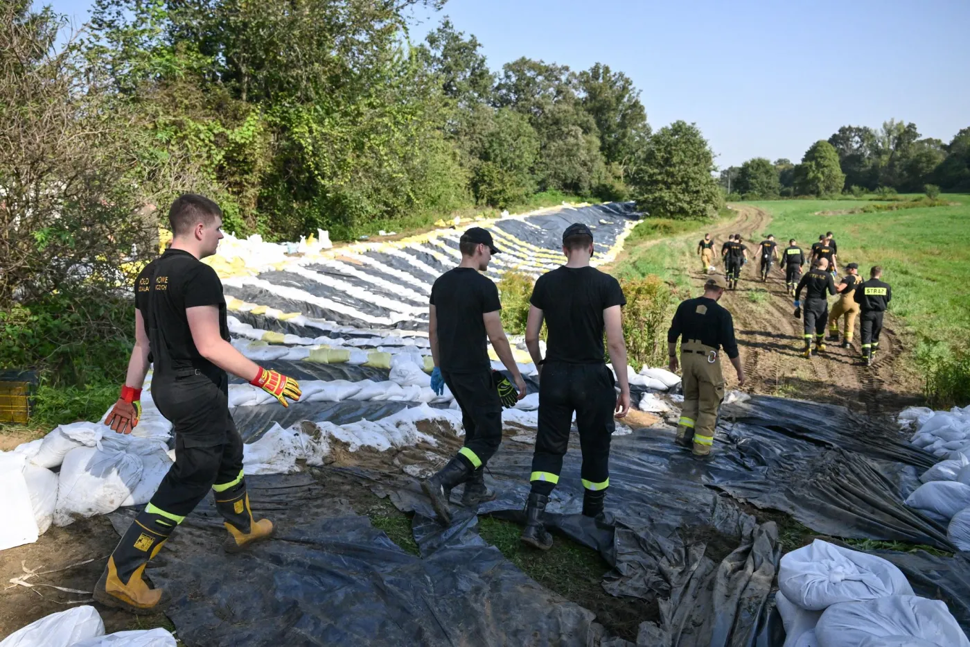 Nagły, niezapowiedziany zrzut wody do zbiornika Mietkowice. Tauron się tłumaczy