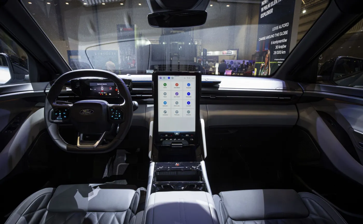 nowy-ford-explorer-38142514.jpg