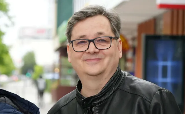 Koniec pewnej ery. Kultowy głos znika z Google Maps. "Czasem wyprowadzałem was na manowce"