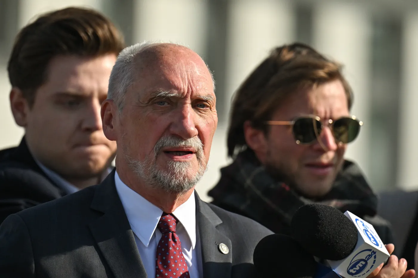 Macierewicz odpowiada MON: Kłamstwa i dezinformacje, które mają chronić Putina