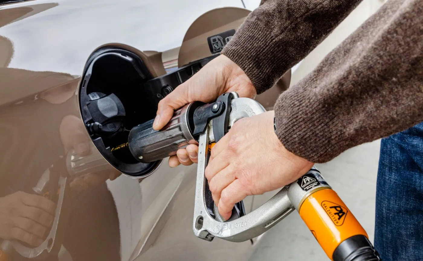 Masz samochód z LPG? Od 28 października ważne zmiany dla kierowców