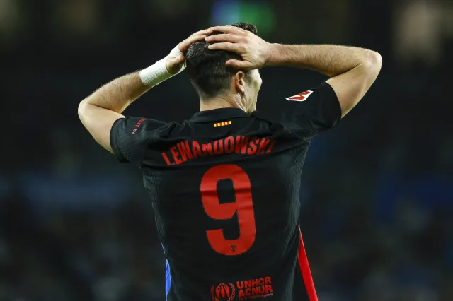 Robert Lewandowski okradziony z gola. 13 pechowa dla napastnika Barcelony