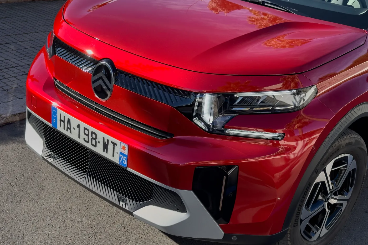 Nowy rodzinny SUV wjeżdża na rynek. Cena? Murowany hit