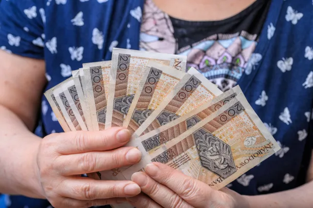 Dwie trzynastki w 2025 roku? Czy można dostać dwie trzynaste emerytury w 2025 roku? Oto odpowiedź ZUS