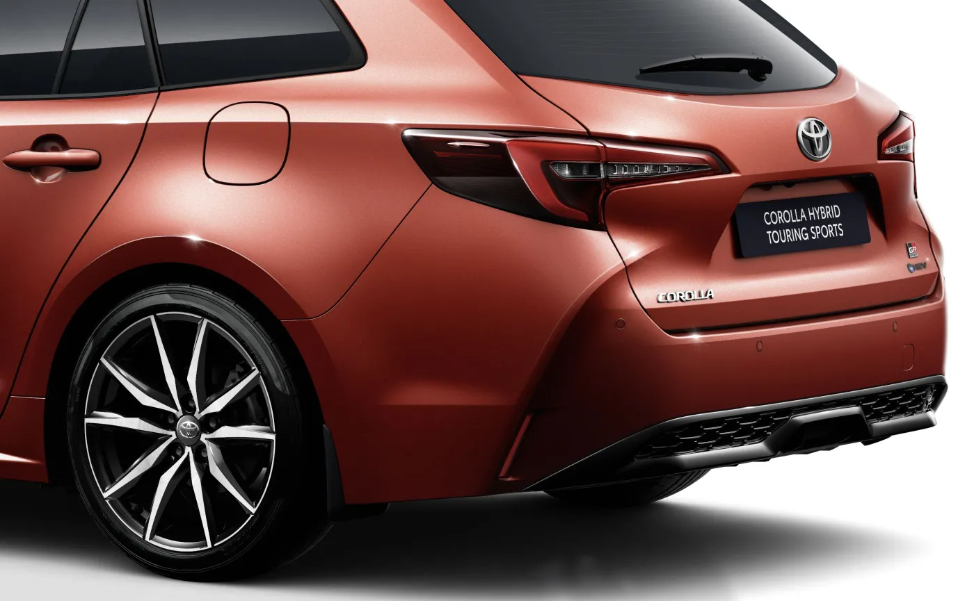 nowa-toyota-corolla-38421216.jpg