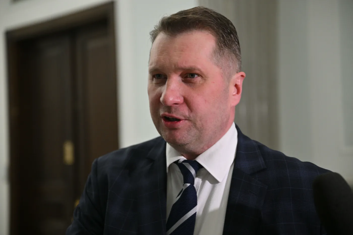 Czarnek: Nie podpisuje się pod słowami Muska