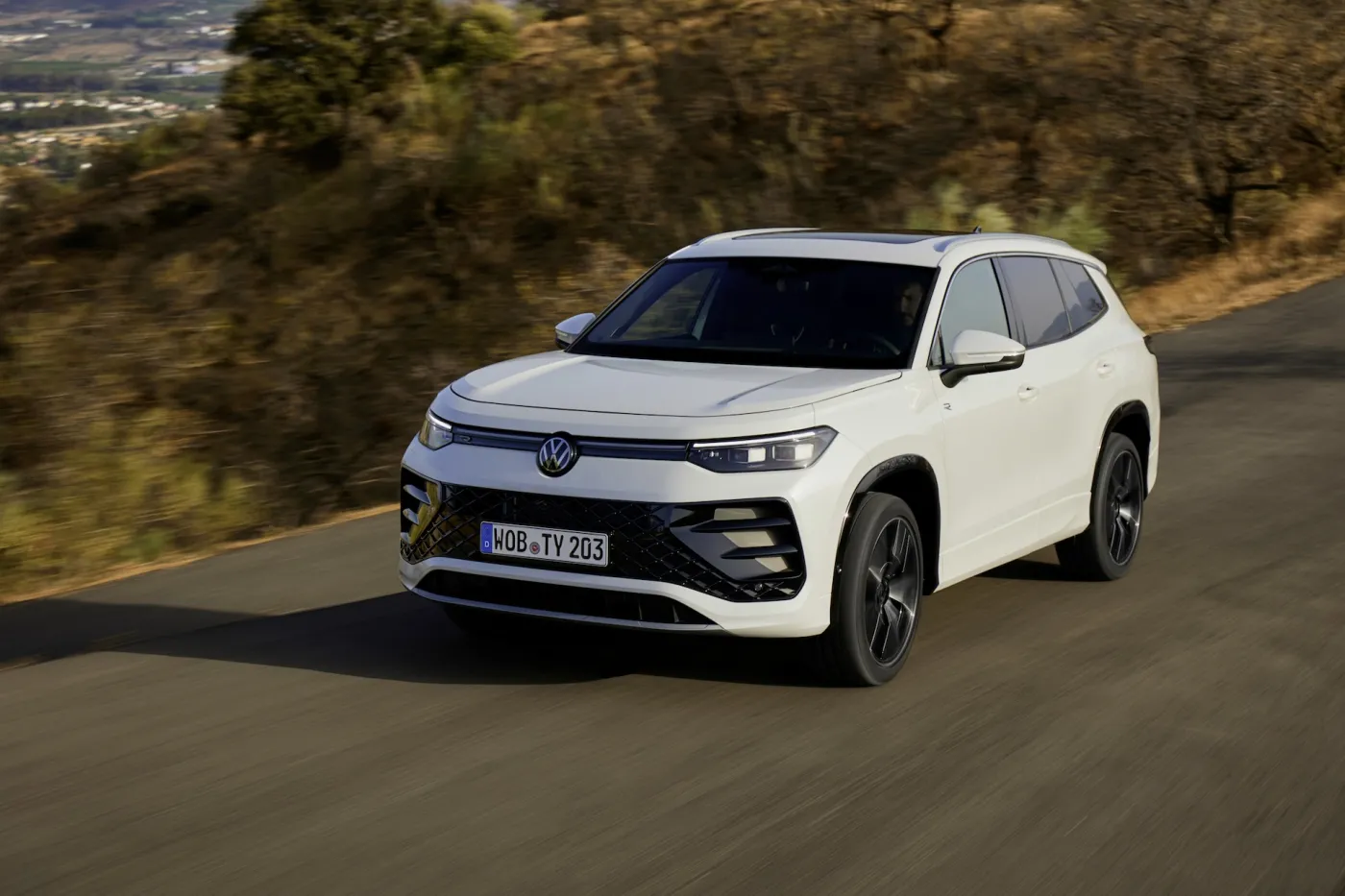 volkswagen-tayron-38353788.jpg