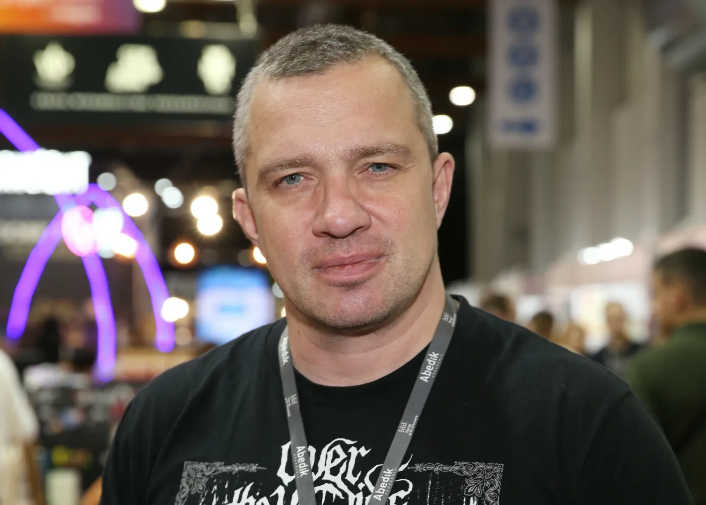 "Popieranie Rosji w fatałaszkach symetryzmu". Mocne słowa pod adresem Franciszka