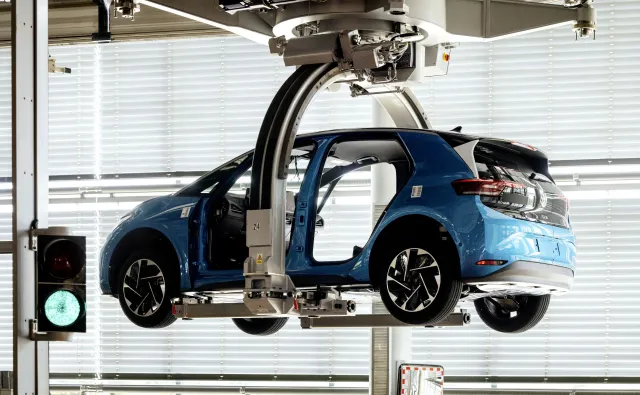 Koncern inwestuje w Polsce. Kiedy ruszy produkcja seryjna?