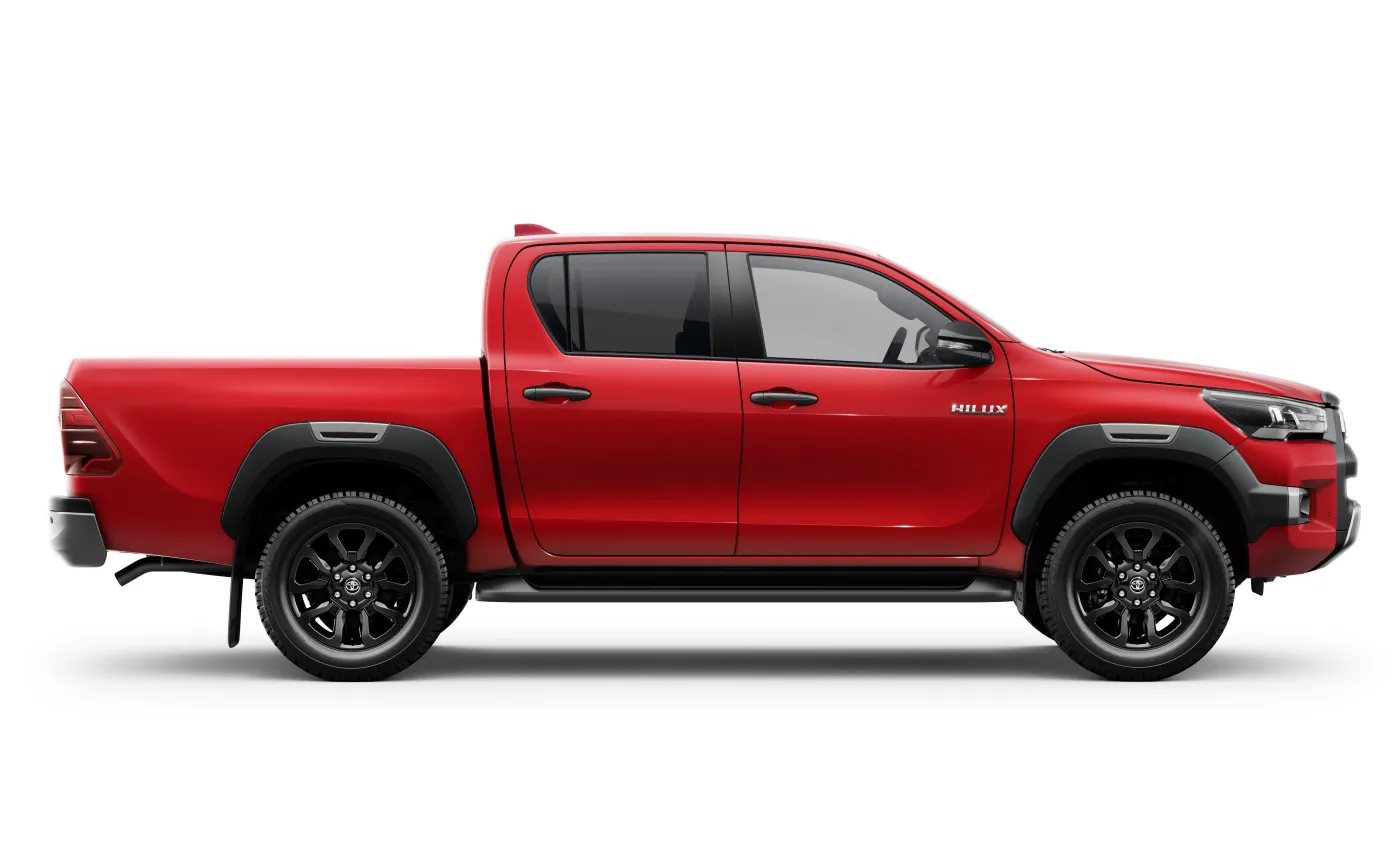 nowa-toyota-hilux-38511495.jpg