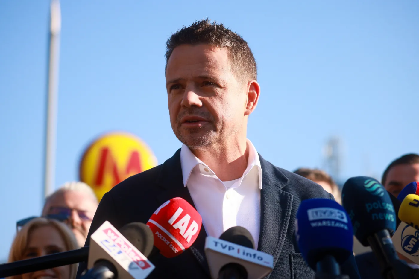 Co z wotum zaufania dla Trzaskowskiego? Cały klub radnych PiS przeciw