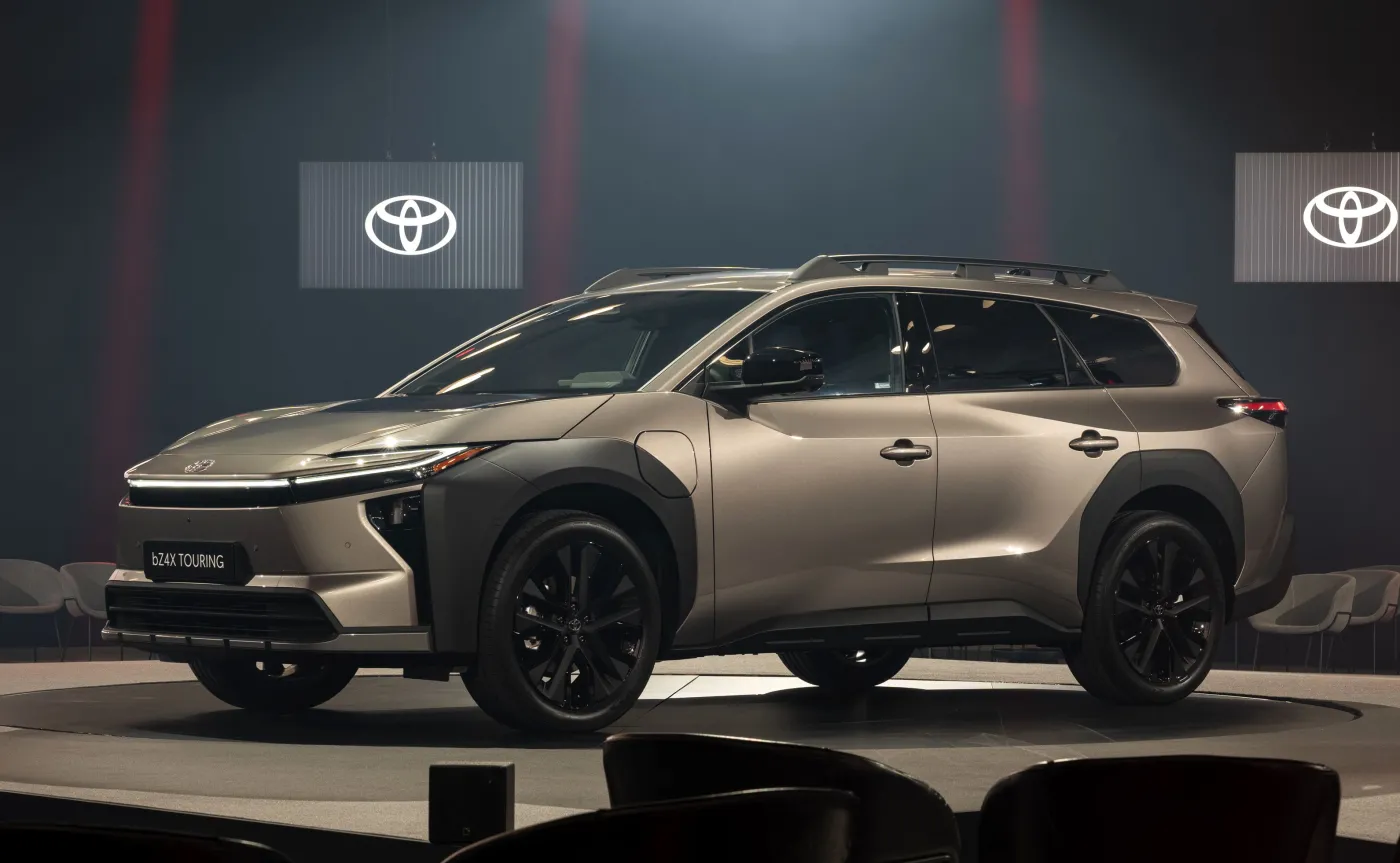 toyota-bz4x-touring-38489687.jpg