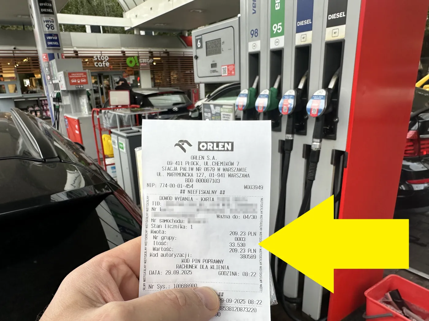 To złe wieści dla kierowców. Podwyżki uderzą po kieszeni