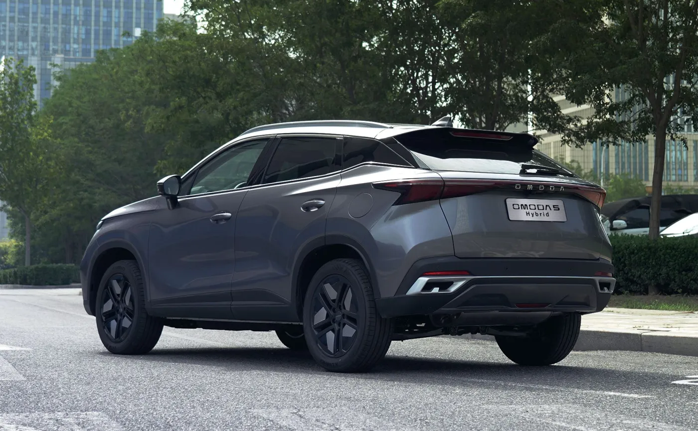 nowa-omoda-5-hybrid-38617354.jpg