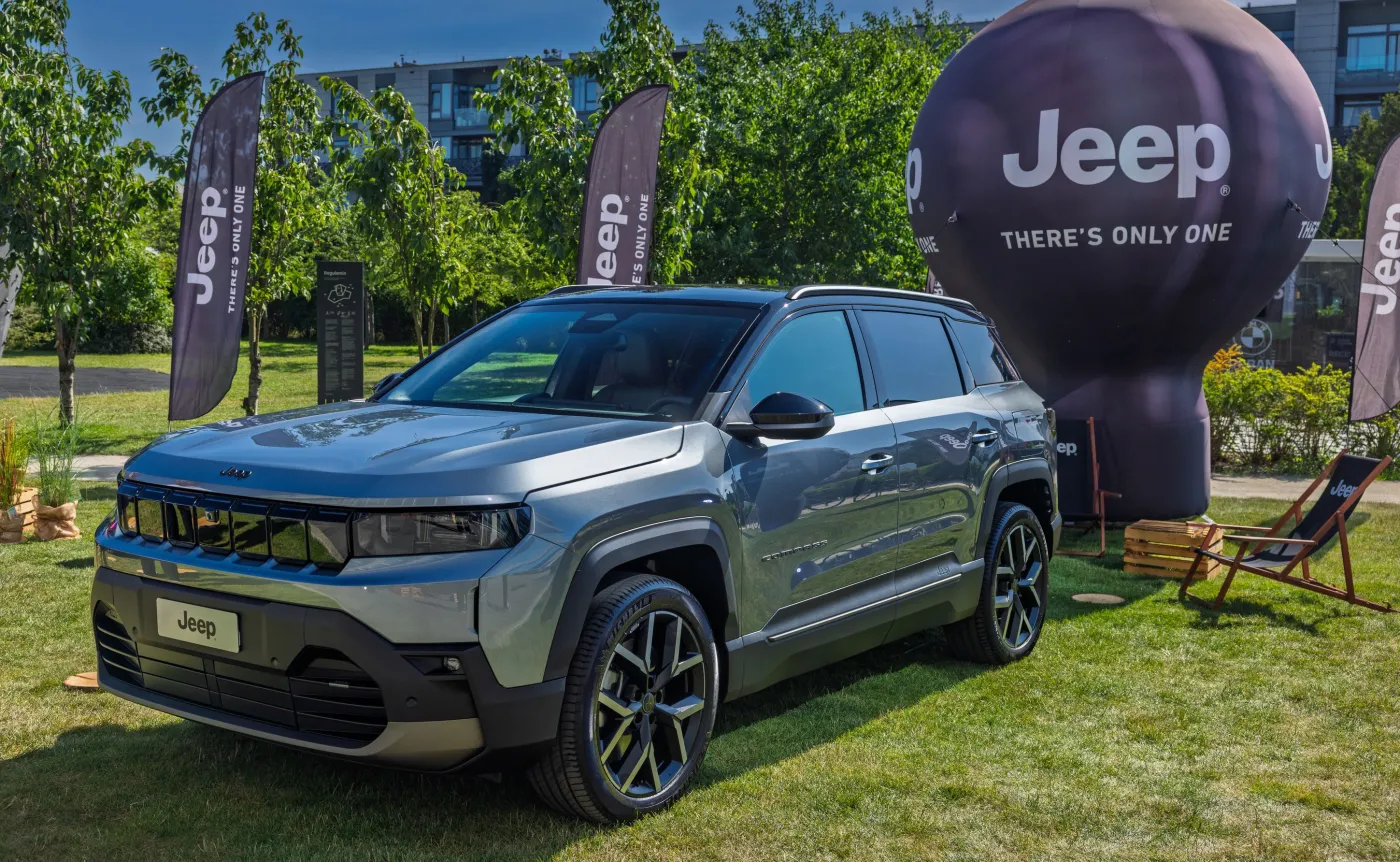 nowy-jeep-compass-38520332.jpg