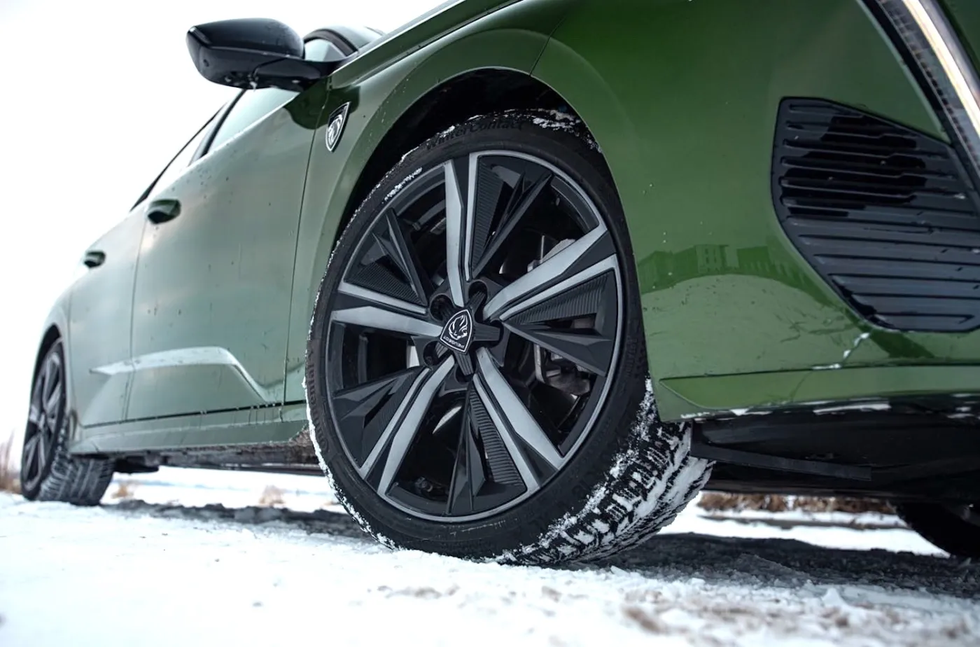 Zima jest dla nich bezlitosna. Ile kosztuje naprawa i regeneracja felg?