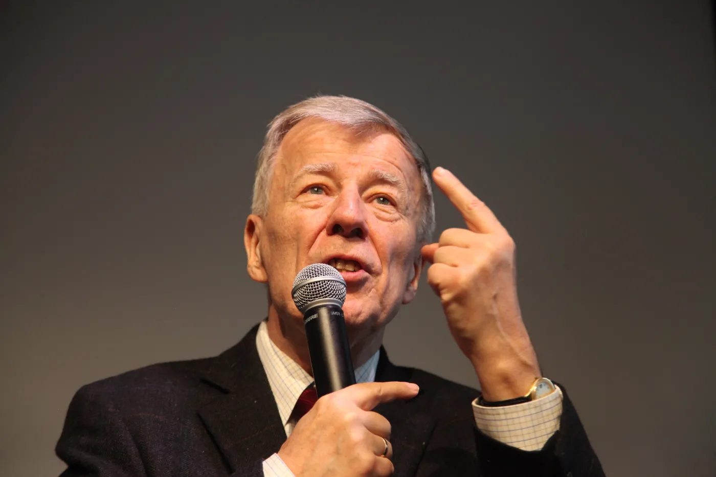 Prof. Miodek o zmianach w polskiej ortografii. Ma ważną radę dla nauczycieli