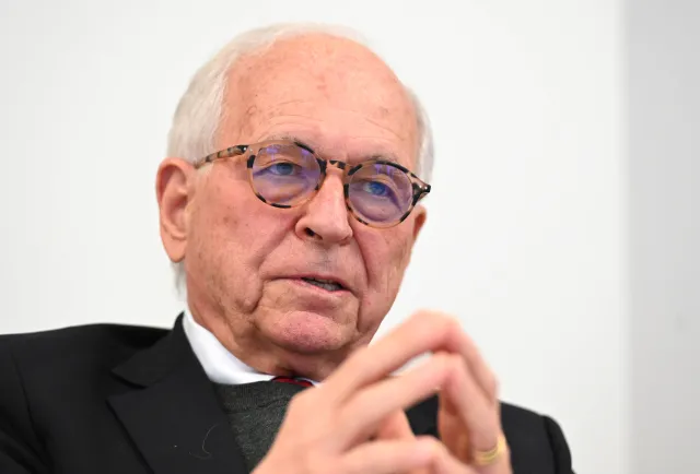 Niemiecki prawnik: Putin chce wrócić do stanu przed wstąpieniem Polski do NATO