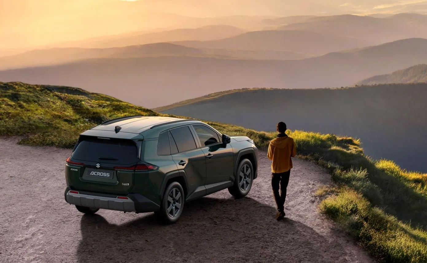 nowe-suzuki-across-39057178.jpg
