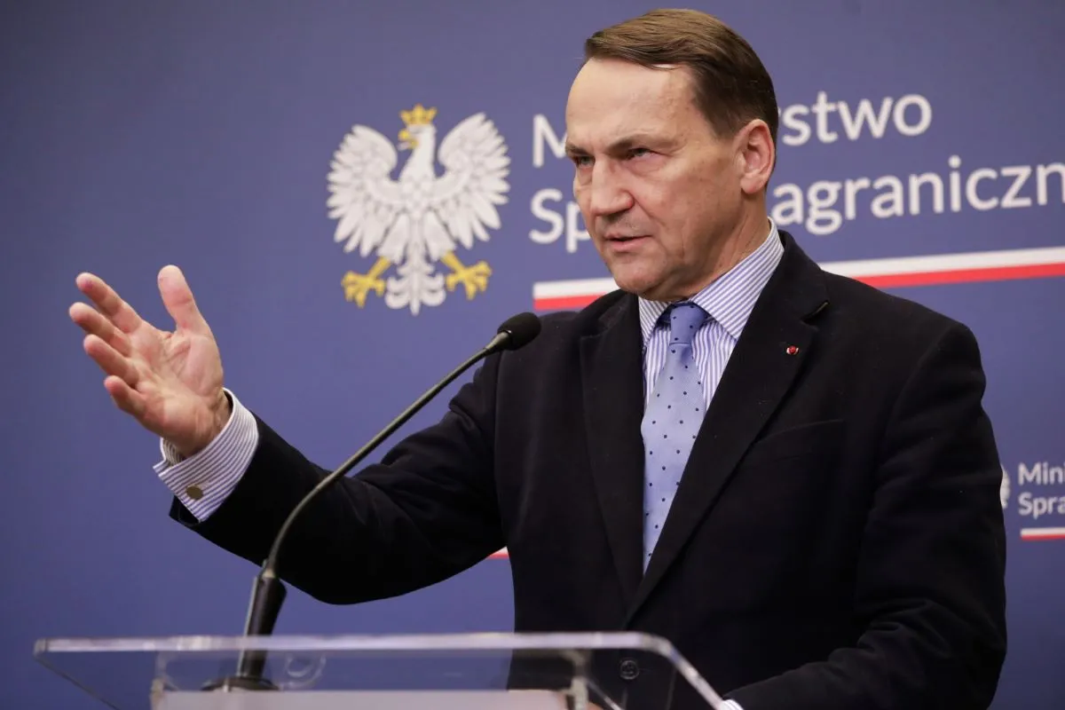 "Potrzebne są egzorcyzmy". Sikorski ostro odpowiada Kaczyńskiemu