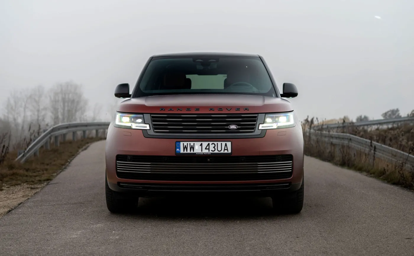 range-rover-sv-lwb-39087886.jpg