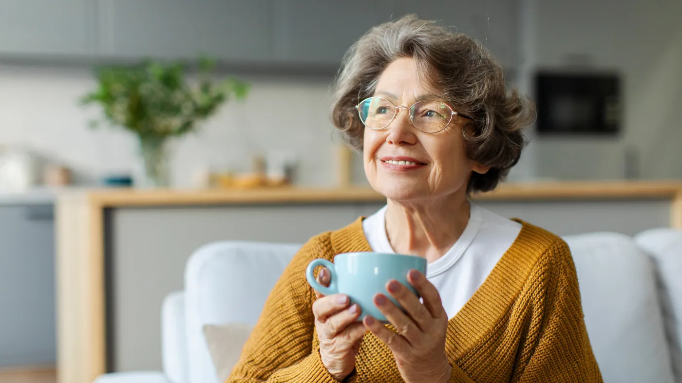 Menopauza: jak kobiety same mogą złagodzić typowe objawy i co pomaga w ich zwalczaniu