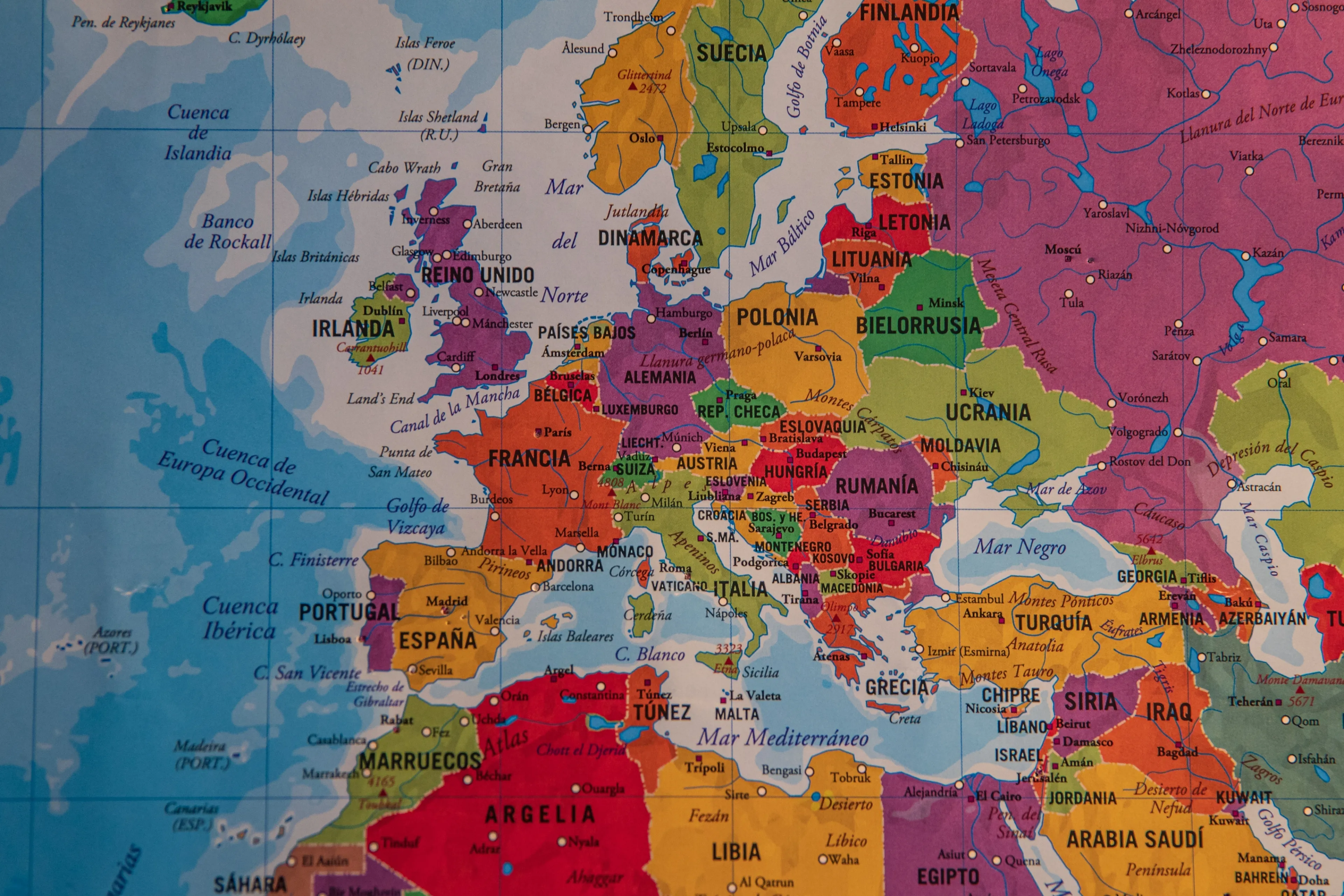 98 proc. absolwentów szkół nie robi 100 proc. Geografia. Stolice Europy