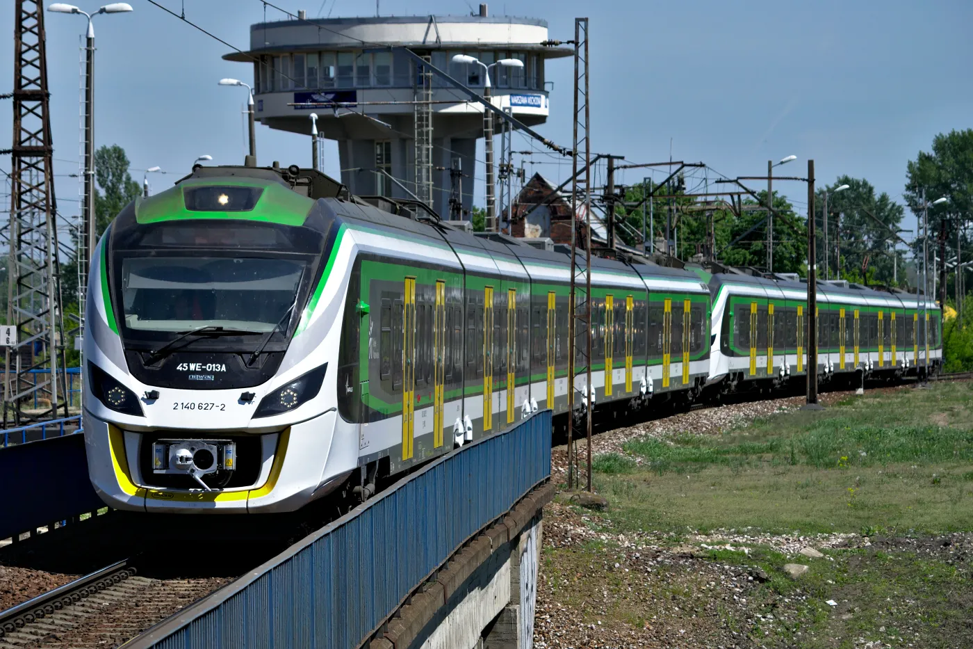 Pociągi nie pojadą z Wawra do Otwocka. Od 12 kwietnia rusza komunikacja zastępcza i zmiany dla pasażerów