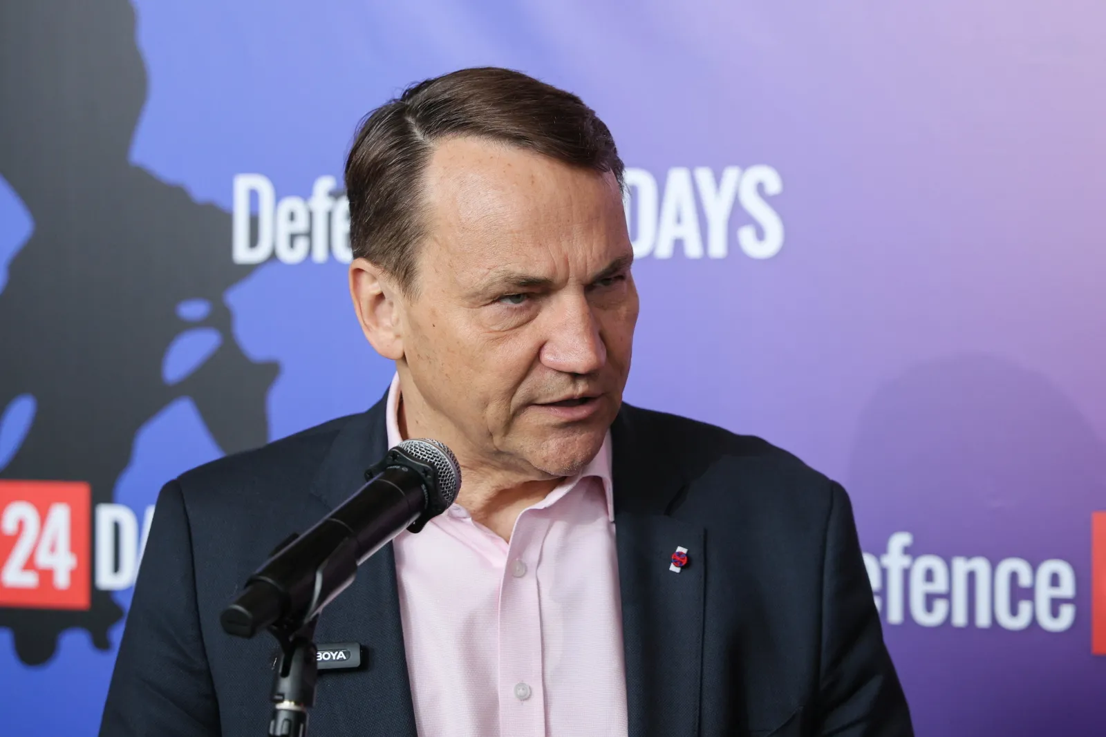 Sikorski: Skandal, wstyd. Gdzie jest ten fejkowy, PiS-owski SAFE?