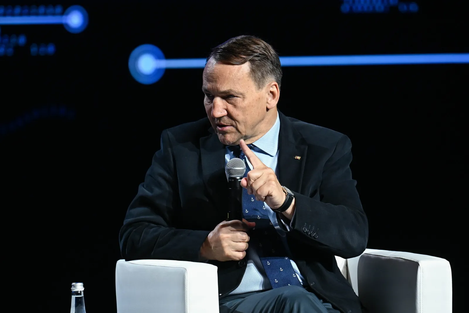 Radosław Sikorski: Mamy początki wielkiego sztormu, ale Europa wie, dokąd płynąć