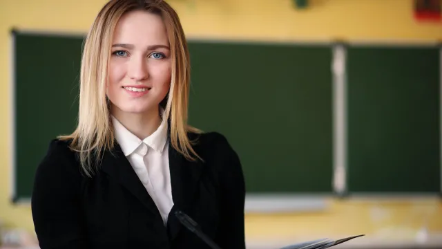 Nowelizacja Karty Nauczyciela od 2027 roku. Nowy wskaźnik średniego wynagrodzenia