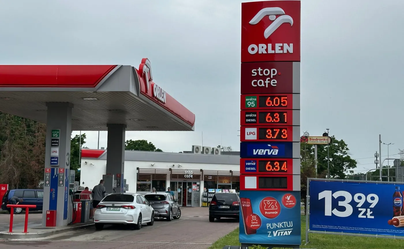 Stacja paliw Orlen