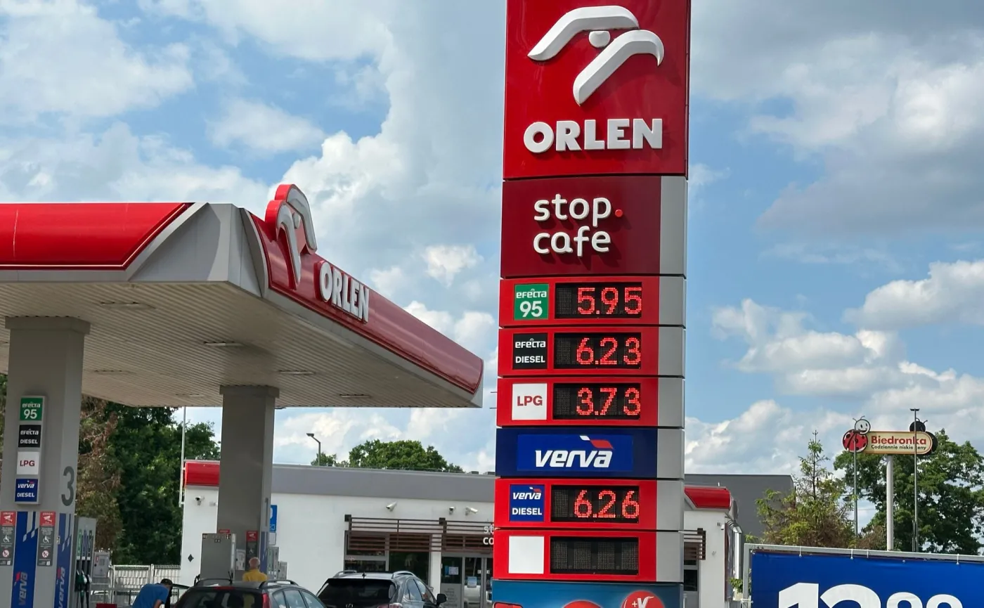 Stacja paliw Orlen