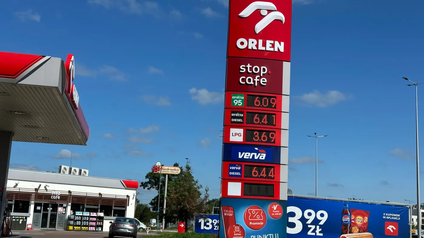 Stacja paliw Orlen