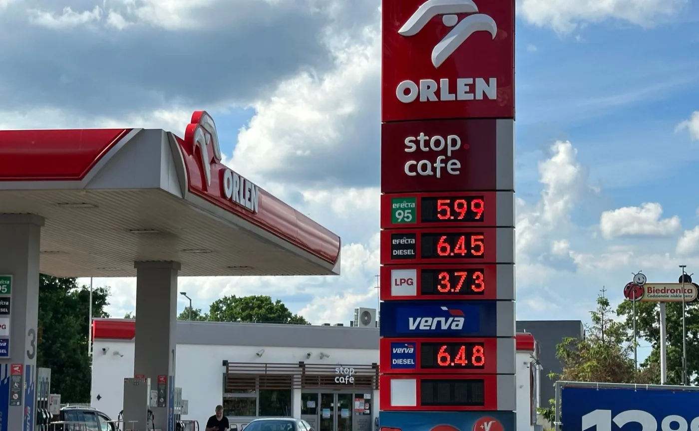 Stacja paliw Orlen