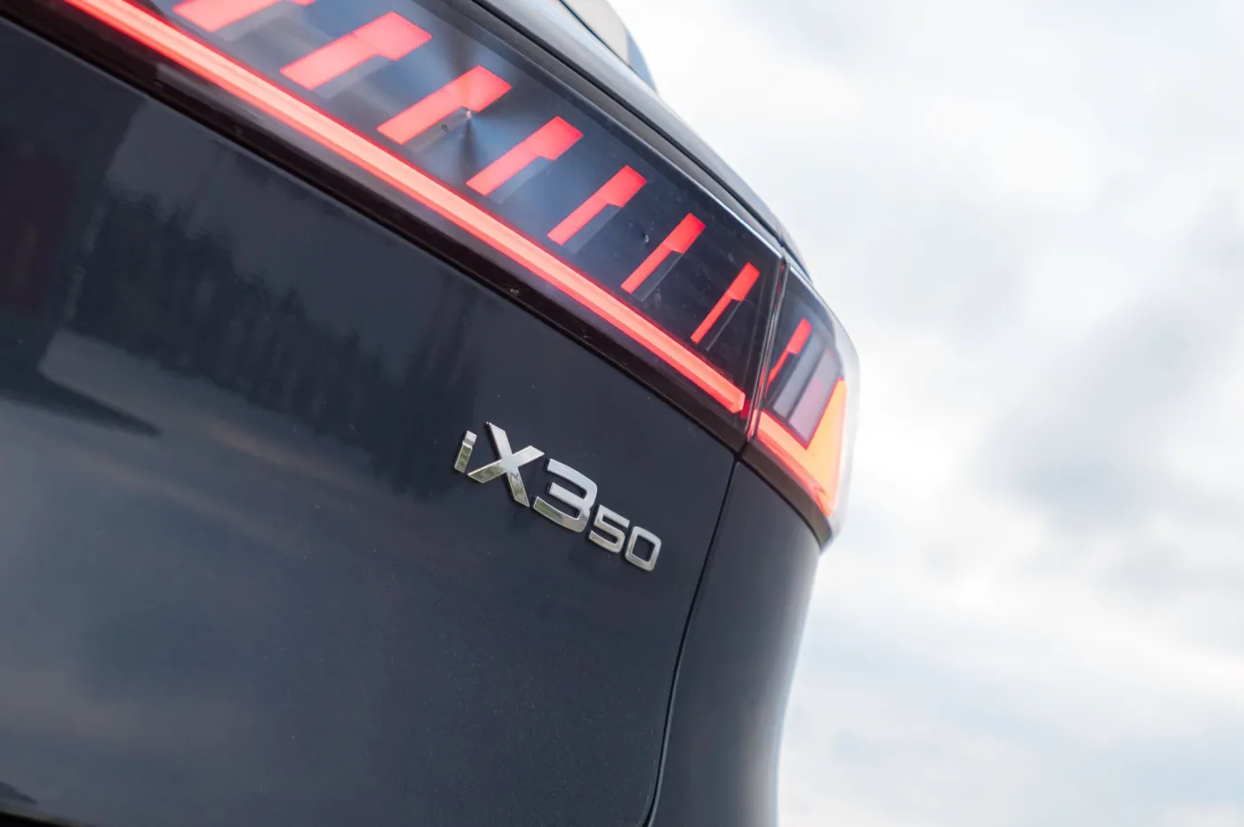 BMW iX3 50 xDrive