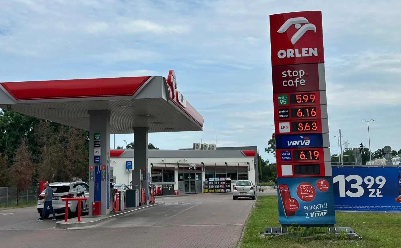 Stacja paliw Orlen